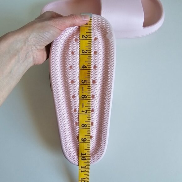 Pink Bear Slide Sandals Women's Size 9.5 - Picture 13 of 15